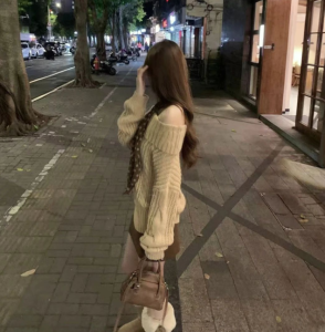 CHANGTONG | Retro Elegant Off-Shoulder Top Skirt Set
