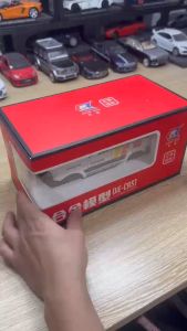 Mô Hình Xe Ôtô Kim Loại 1/24 Siêu Xe TOYOTA LAND CRUISER LC80 Dùng Để Trưng Bày Bàn Làm Việc