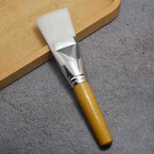 แปรงทาหน้าที่ใช้ในสปา ด้ามไม้ ขนนุ่ม สำหรับใช้ในร้านเสริมสวย แปรงแต่งหน้า แปรงทาครีมบำรุงผิว แปรงทาครีมบำรุงผิว ด้ามไม้