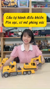 Xe Cẩu Tự Hành Điều Khiển Từ Xa Sử Dụng Sạc Pin Loại To Chất Liệu Nhựa ABS Cho Bé