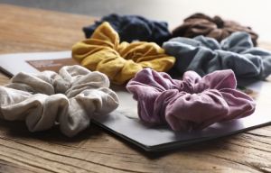 ริบบิ้นผมผ้าลินินสไตล์วินเทจญี่ปุ่น ริบบิ้นผมลายหมู ดอกไม้ผม ผ้าฝ้ายลินิน ฤดูร้อน สไตล์วินเทจญี่ปุ่น อารมณ์แบบธรรมชาติ ริบบิ้นผม