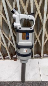 Súng mở ốc súng xiết bu lông cốt dài 1 inch lực siết 3.600N.m SP-AIR SP-5000GE