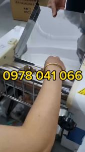 Máy cán bánh gối đế pizza cán chân nấm hương làm ruốc cán gừng sả lô cán 30cm