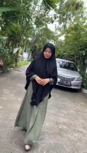 Hermosa - Abaya Emboss Merak Sage | Wardah | Wolfis Premium I Abaya Kekinian I Abaya Mewah I Abaya Syari