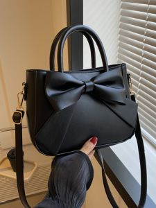 Elegant Butterfly Knot Womens Bag 2024 New Versatile Sweet  Fashion Small Square Bag Single Shoulder Slant Cross Bag