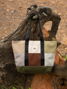 AREFFA | Outdoor Two-tone Shoulder Bag