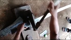 GERGAJI SELENDANG POTONG BEKAS PANJANG 30cm X 8cm - 10cm/BAHAN BILAH PISAU/SAMBUNGAN SEKOP/BAHAN SABIT