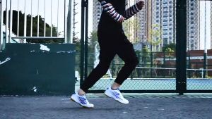 ASZUNE Badminton Men Shoes: Non-Slip & Comfortable Size 40-45