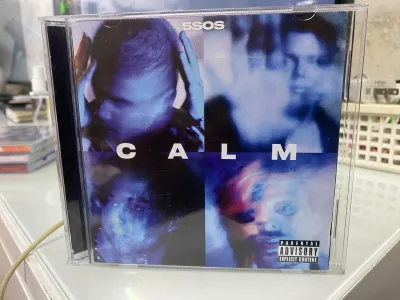 5SOS - Calm - Original Pop Rock Indie Music Album CD Near Mint (NM) Condition • 5 Seconds Of Summer