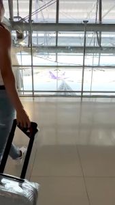 ถุงพีวีซีใสสำหรับคลุมกระเป๋าเดินทาง ขนาด 18/20/24/28/30 นิ้ว แถมฟรีปกหนังสือเดินทางใสพิเศษ 1 ชิ้น