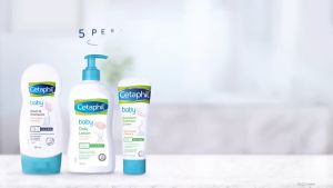 Cetaphil Baby Moist Bath & Wash 230ml Dengan Almond Oil Perawatan Sabun Mandi dan Shampo untuk Melembapkan Kulit Bayi