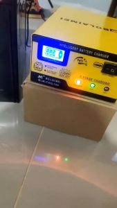 Charger Aki Mobil Motor 250W 12V/24V 200AH Auto On Off Charger Batteray Accu Auto Aki Motor Mobil Otomatis Super Cepat Dengan Indikator Cerdas BLM-CDQ-168