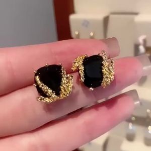 Black Square Rhinestone Earrings For Womens Gold Color Wheat Earrings Light Luxury Style Daily Party Jewelry Accessories E