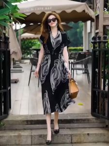 Đầm Xoè Hoạ Tiết Sang Trọng Kèm Nịt Cao Cấp - Glady G341 - Đầm Xoè Dáng Dài Phối Màu Duyên Dáng Năng Động Cuốn Hút