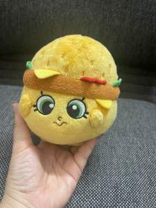 Bánh mì hamburger nhồi bông 12cm Shopkins 2 hand