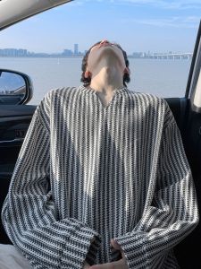 Áo Thun Nam Cổ Chữ V Dài Tay Mùa Xuân Thu Thường Ngày Phong Cách Mỹ Thường Ngày Cao Cấp Áo Nỉ Lười Cho Thanh Thiếu Niên