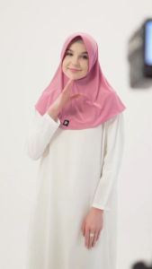 Idekurajut - Hijab Instan Sport Jersey Premium \"Reyna\" Size L | Hijab | Jilbab