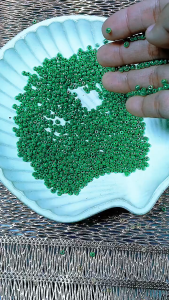 Payet pasir mote manik manik pasir jepang kebaya ukuran 3mm per 10 gram