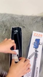ZLIFE Z229 Tripod điện thoại selfie Bluetooth 360 độ zoom - 220cm - Đen - Việt Nam