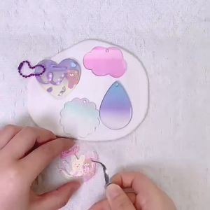 Tấm mica hình trái tim đám mây giọt nước hình tròn làm móc khóa name tag gắn balo DIY