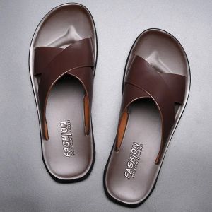 Korean Style Summer New Genuine Leather Mens Sandals Anti-slip Soft Bottom Beach Shoes Trendy Outdoor Slippers