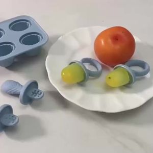 Silicone Ice Cream Stick Mold (with 4 Holes) Ice Cream Mold Ice Cream Container for Mini Foods DIY Silicone Mold