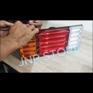 Lampu Belakang LED Truck Canter 24V