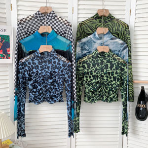 แฟชั่นการออกแบบกึ่งสูงคอลายสก๊อตแขนยาวSlimmingสั้นเสื้อยืดเสื้อผู้หญิงสวมใส่ด้านในTop