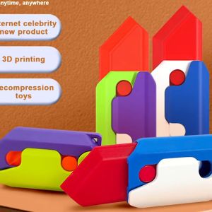 SYARIAH TOYS GRAVITY CARROT KNIFE 3D PISAU WORTEL GRAVITASI ANTI STRESS LOBAK GLOW IN THE DARK