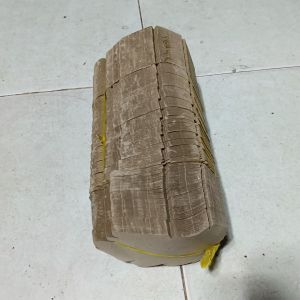 (Cây lớn 3.5 kg)Vàng thỏi vàng thuyền xá chưa xếp hàng mã ~ 900 lá