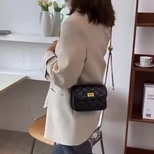Womens Elegant Chain Embroidery Thread Sling Bag Beg Perempuan