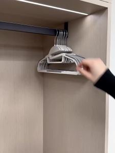 1 Cái Móc Treo Quần Áo Khô Ướt Đa Năng Chống Trượt Vai Không Tì Vết Cho Phòng Ngủ Tủ Quần Áo Nhà Ký Túc Xá Nhựa Chống Rỉ Sét Móc Treo