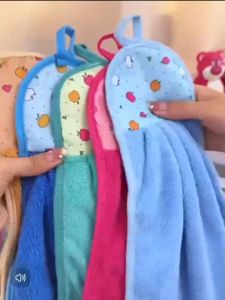 Caterpillar Hanging Style Cleaning Cloth Soft Hair Hand Towel Bathroom Kitchen Hanging Towel