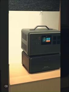 Trạm Sạc Điện 220Vac 2400W/6720Wh Marstek Pin Lithium Sắt Phosphat LiFePO4 12 cấp Bảo Vệ Chứng Nhận ISO9001 ISO14001. 0984651088