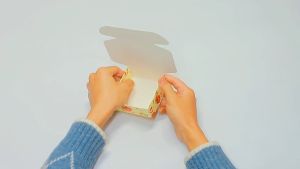 PDM Premium 7.5x7.5x3cm Gift Box Wedding Gift Box Soap Box Paper Packaging Boxes Kotak Hadiah Kenduri Color Paper Box