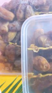 Selamat Datang di Toko Shabani Kurma: Kurma Tunisia Tangkai 1kg