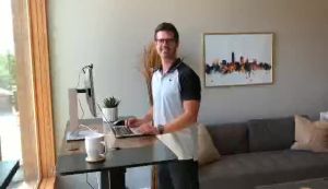 55 inches Electric Standing Desk Single Motor Desk Height Adjustable Stand Desk 140cm with Table Top Rectangle Type With Wheels