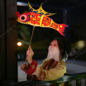 Wooden Handmade Fish Lantern Non-Heritage DIY Handmade Lantern Mid-Autumn Festival Lantern DIY Satchel Lantern
