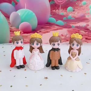 1Pair Mini Couples Figurines Micro Landscape DIY Miniatures Plastic Crafts Fairy Garden Moss Dollhouse Terrarium Home Decor【SMQ】