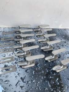 Rambuncis Panolet Jendela Besar Paket 12pcs Dof Silver