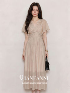 QFN | Youthful Style V-neck Twisted Waist Dress Slimming Premium Feel