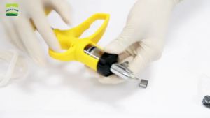 5ml/10ml Automatic Veterinary Continuous Syringe Adjustable Vaccine Injection Syringe Veterinary Drench Gun for Chicken Pig Cattle Sheep Goat