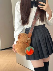 กระเป๋าสะพายข้างหนังสือเล่มเดียวขนนุ่มสำหรับเดินทาง ของขวัญวันเกิดสำหรับแฟนสาวเพื่อนรัก รุ่นมินิมอลสตรีทสไตล์ กระเป๋าถือทรงกลมแบบลำลอง