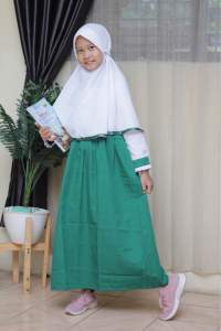 Gamis Seragam Sekolah MI Anak Perempuan Putih Hijau Bahan Katun Seragam Sekolah Model Gamis