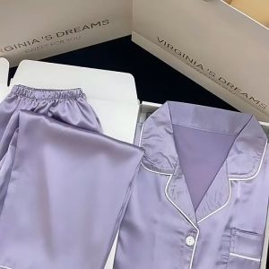 2025รุ่นใหม่ งจากไทย แขนยาว+ขายาว ผ้าซาตินชุดนอน ชุดนอนแฟชั่นสไตล์เกาหลี ชุดนอนน่ารัก