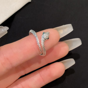 Elegant Snake Ring for Women Simple Design Open Style Finger Ring Fashion Jewelry Luxury Feelings Plain Band Animal Themed