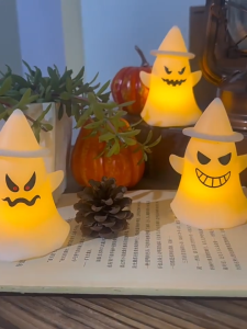 👻🎃Halloween Mini Ghost LED Night Light Button Cell Battery Operated Cute Ghost Ornament Lamp Spooky Tabletop Lamp Bedside Nightstand Halloween Home Decor