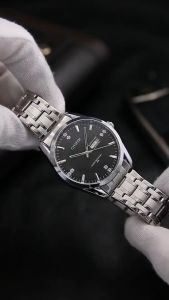 Đồng hồ nam Citizen sapphire dây thép cáo cấp chống nước sang trọng