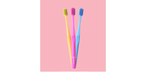 Nordics Adult Premium Toothbrush 6580 Soft Filaments with Ergonomic Handle