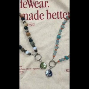 Moonbeam - Whisper of the forest and the rhythm of the sea สร้อยคอหินโทนสีธรรมชาติ